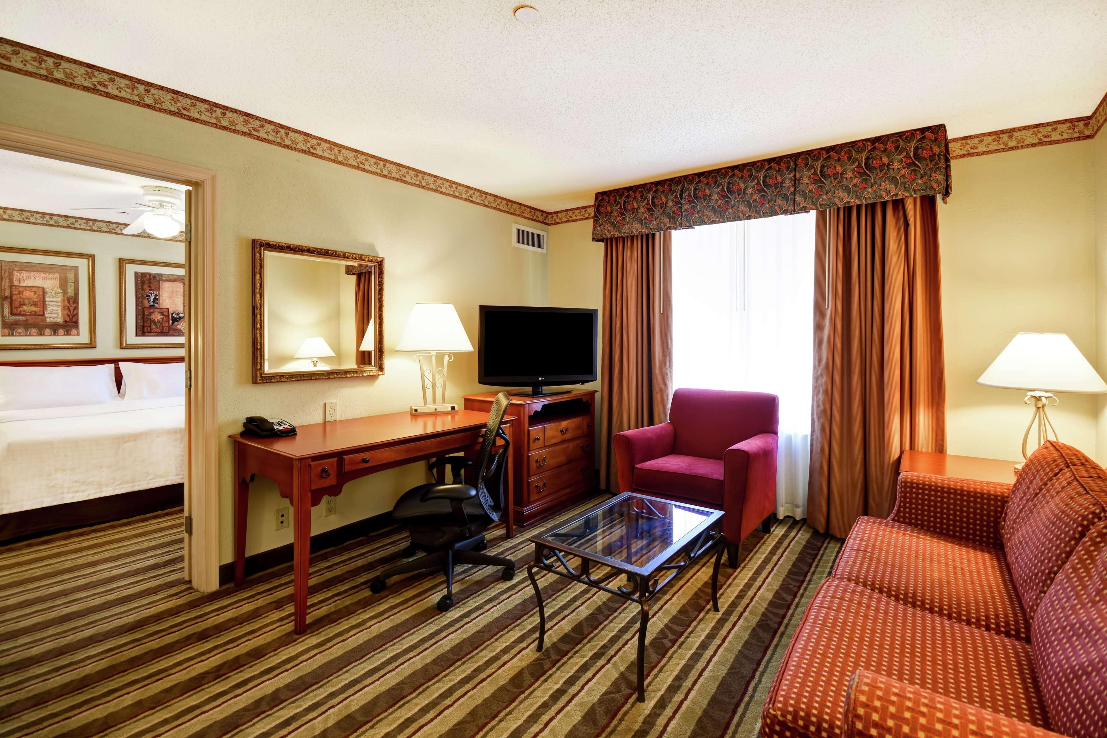 Homewood Suites By Hilton Честер Экстерьер фото