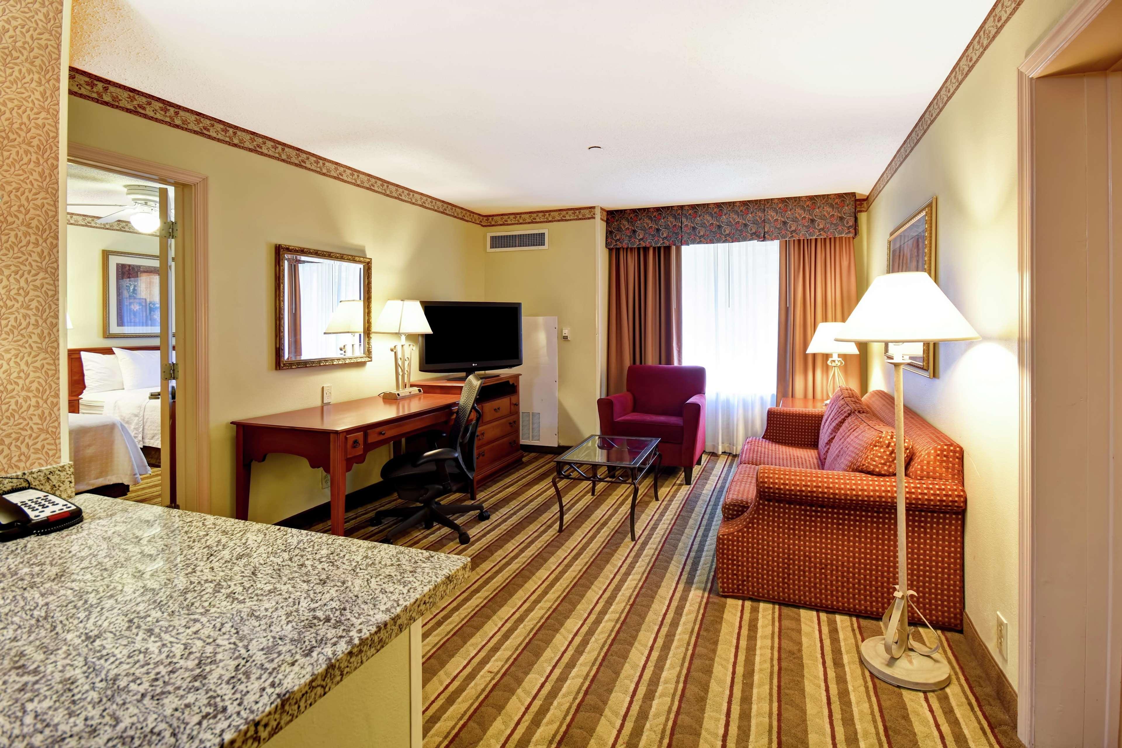 Homewood Suites By Hilton Честер Экстерьер фото
