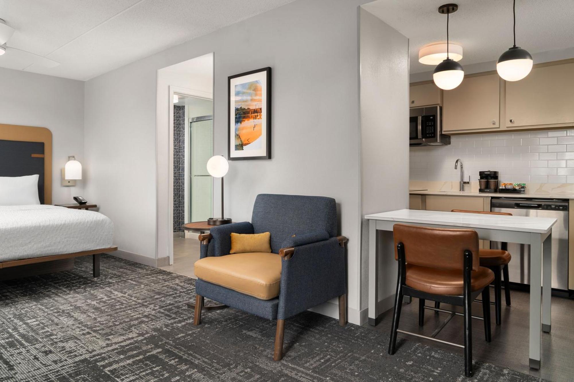Homewood Suites By Hilton Честер Экстерьер фото