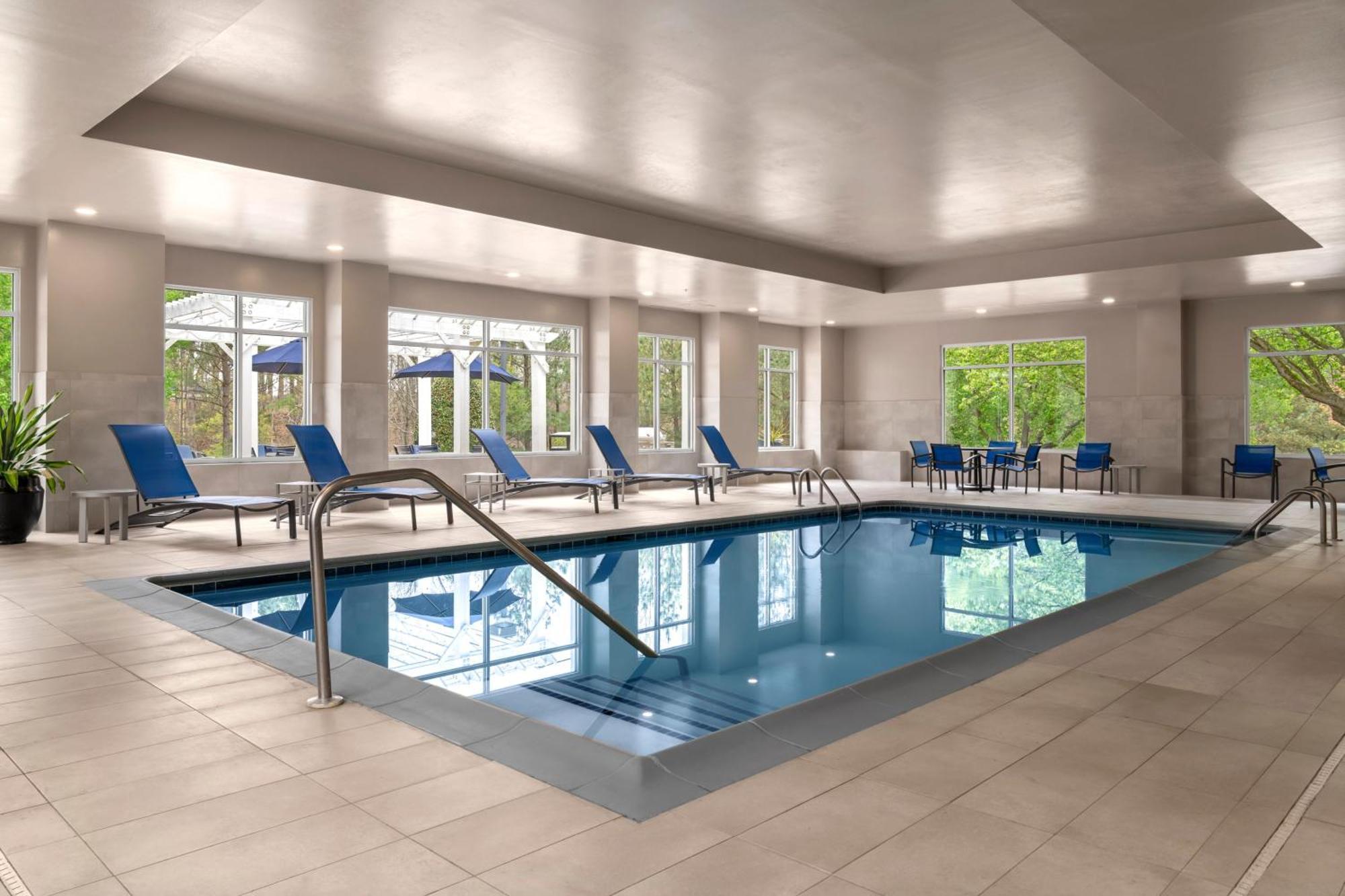 Homewood Suites By Hilton Честер Экстерьер фото